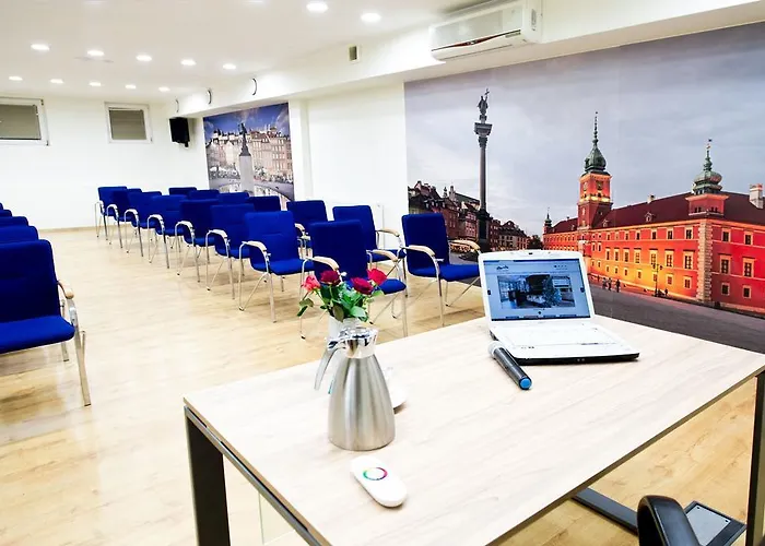 Hotel Business & Budget - Business Z Sala Konferencyjna 2*